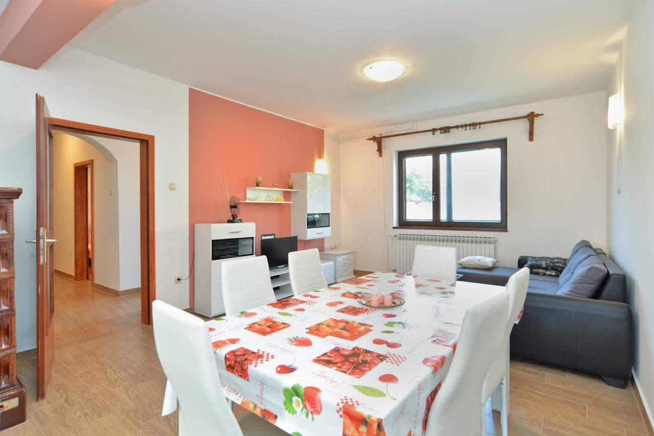 Apartments Gracijano 1724 Ližnjan Exteriér fotografie